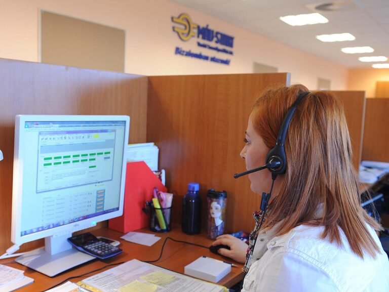 Customer service call centre handling cancellations