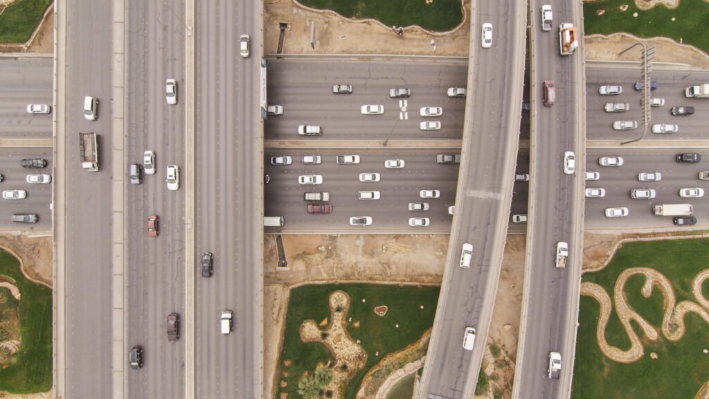 A Riyadh highway, the kind of route compared between a hire car and pre-booked transport